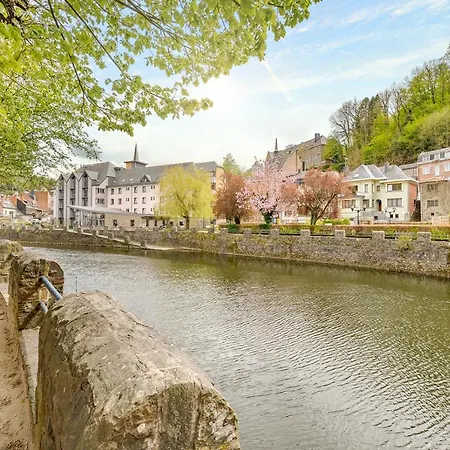 Quai De L'ourthe Floor1-2 Lejlighed *