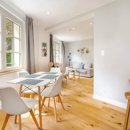 Quai De L'ourthe Floor1-2 *