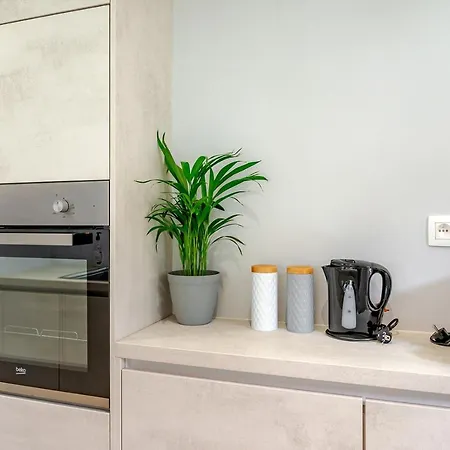 Quai De L'ourthe Floor1-2 Lejlighed