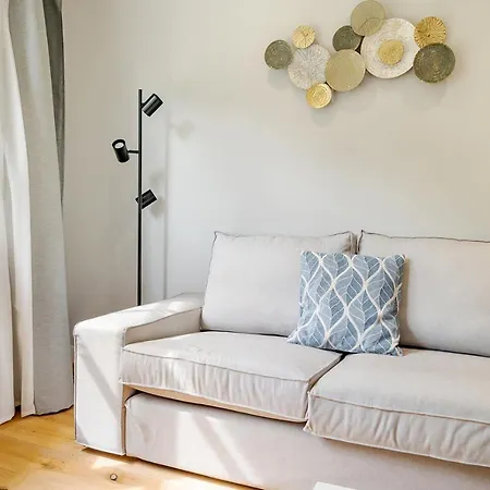 Quai De L'ourthe Floor1-2 Lejlighed