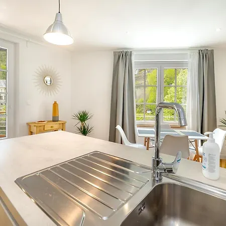 Lejlighed Quai De L'ourthe Floor1-2