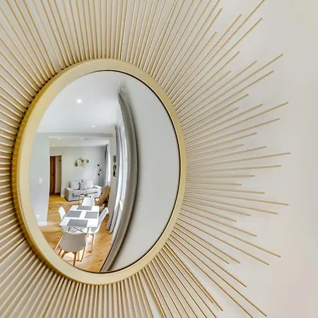 Quai De L'ourthe Floor1-2 Lejlighed