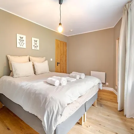 Quai De L'ourthe Floor1-2 Lejlighed *