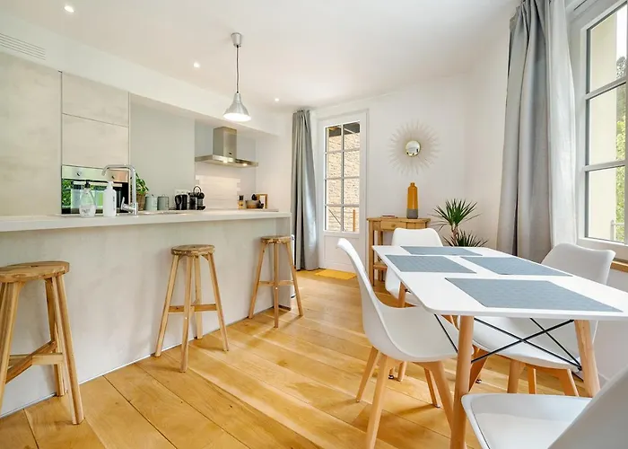 Apartmán Quai De L'ourthe Floor1-2 *