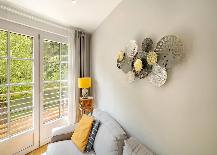 Quai De L'ourthe Floor1-2